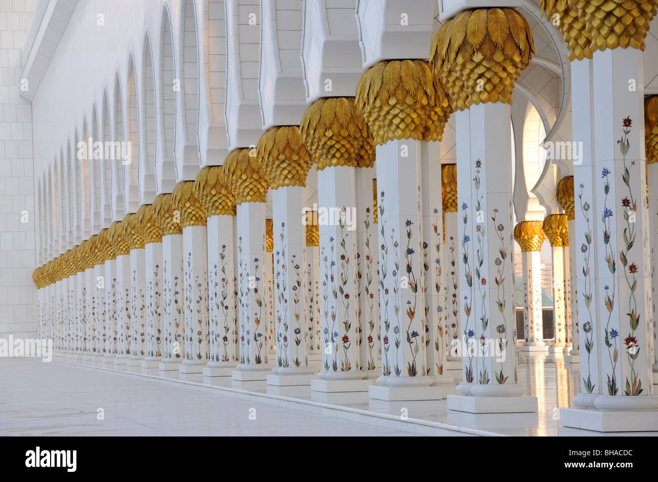 Sheikh Zayed Mosque in Abu Dhabi, United Arab Emirates Stock Photo