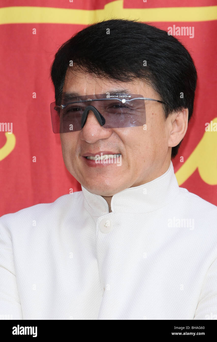 Jackie Chan's Oscars 2017 Dates - Two Stuffed Pandas!: Photo 3866470 | 2017  Oscars, Jackie Chan, Oscars Photos | Just Jared: Entertainment News