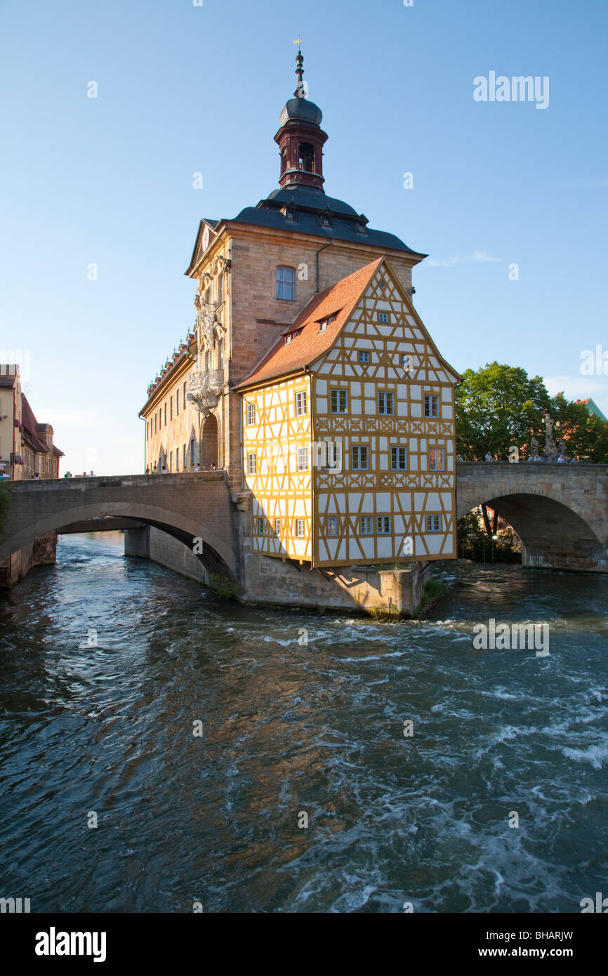 ALTES RATHAUS CITY HALL, REGNITZ RIVER, OBERE BRUECKE BRIDGE, BAMBERG ...