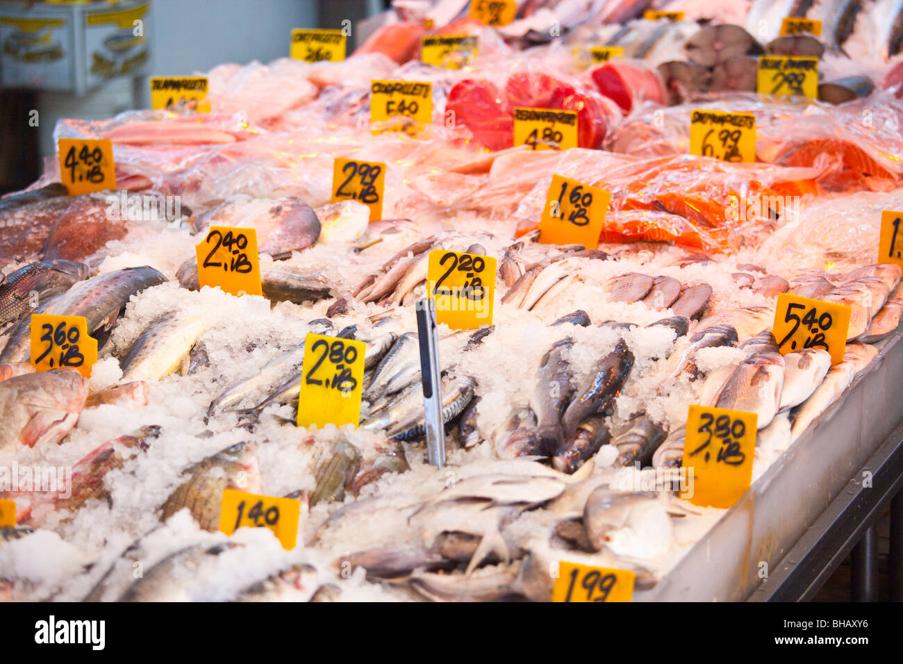 Fish market in Chinatown, New York City Stock Photo Alamy
