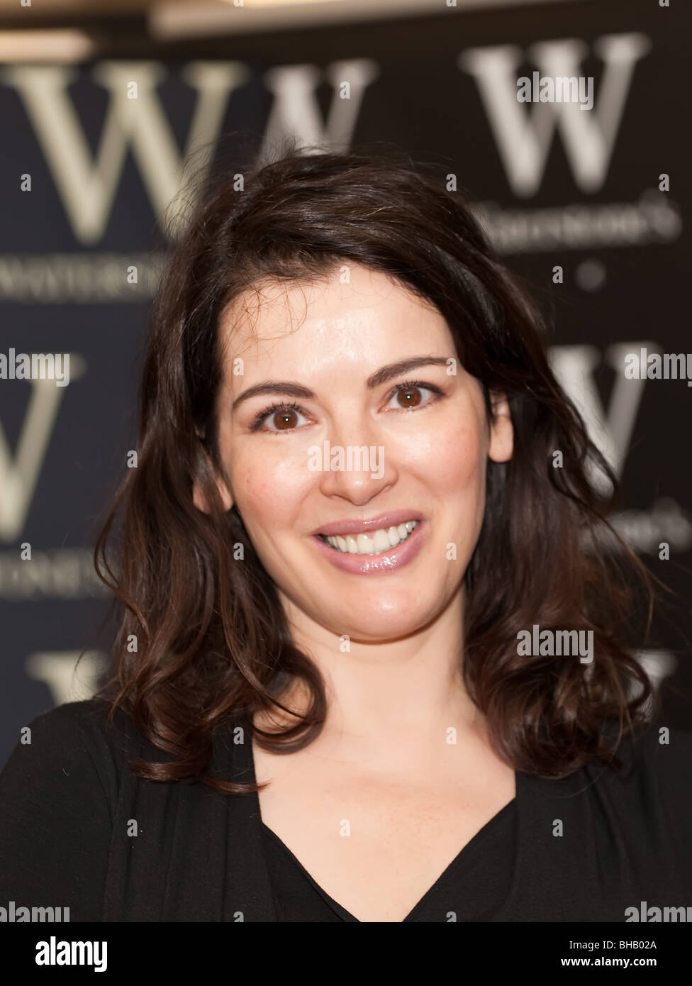 Nigella Lawson at book signing at Waterstone's Bluewater Stock Photo