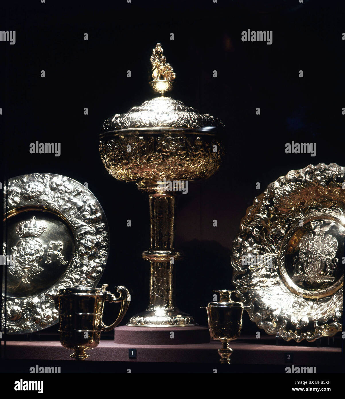 The Tower of London,the Crown Jewels, Lower Chamber case 10 Charles II