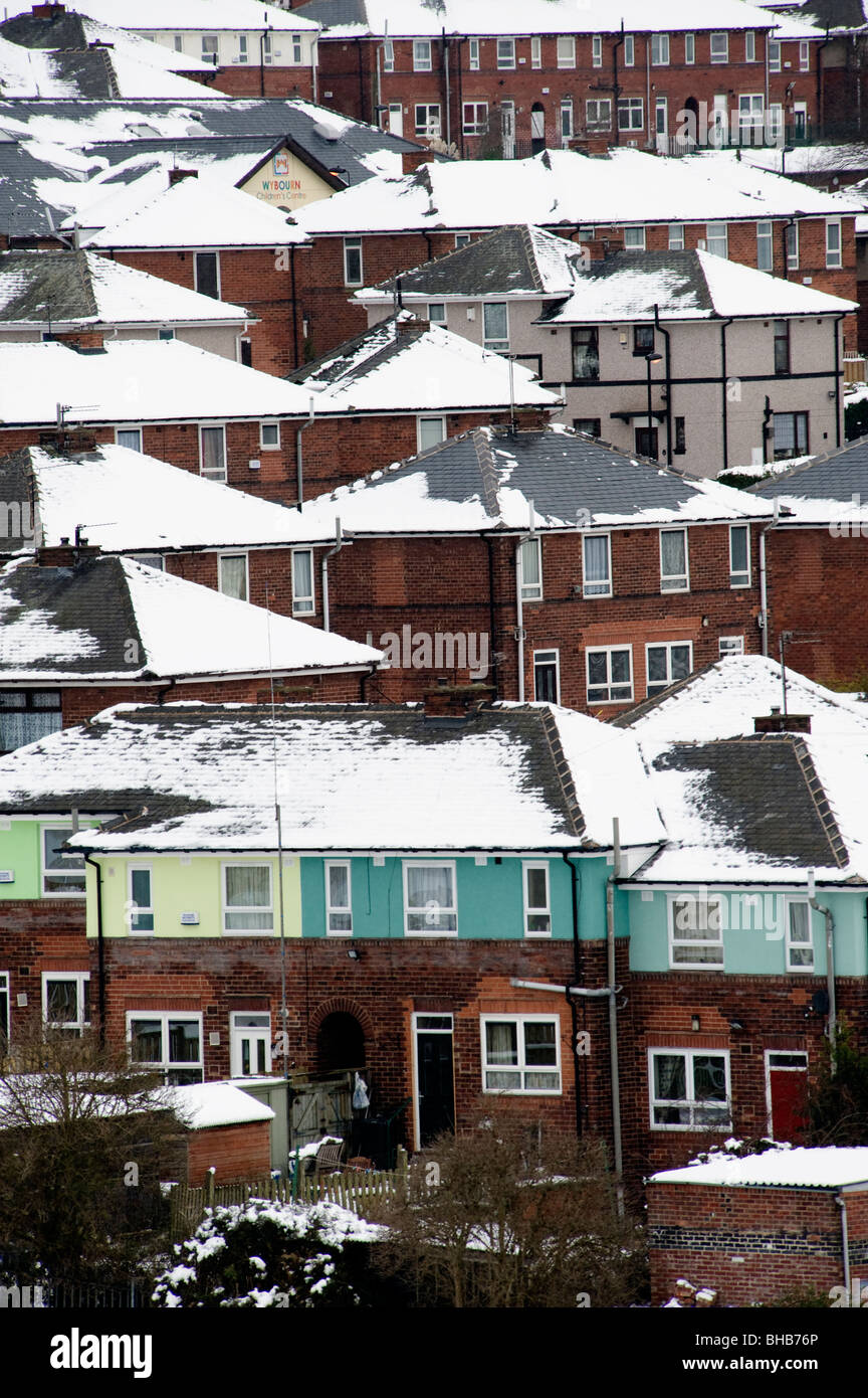 Manor housing estate in Sheffield in the snow Stock Photo Alamy