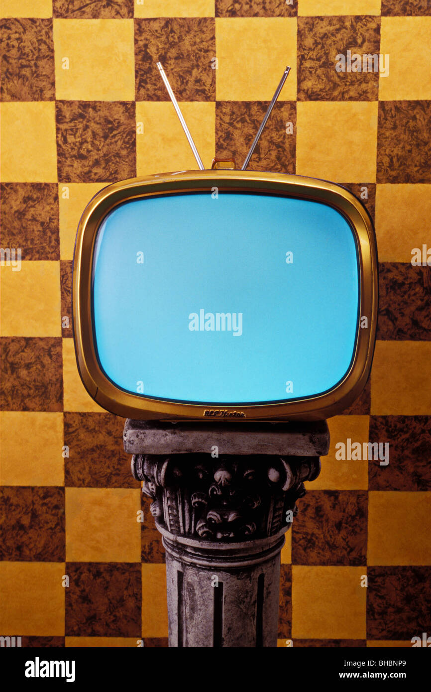 Old TV on pedestal Stock Photo Alamy