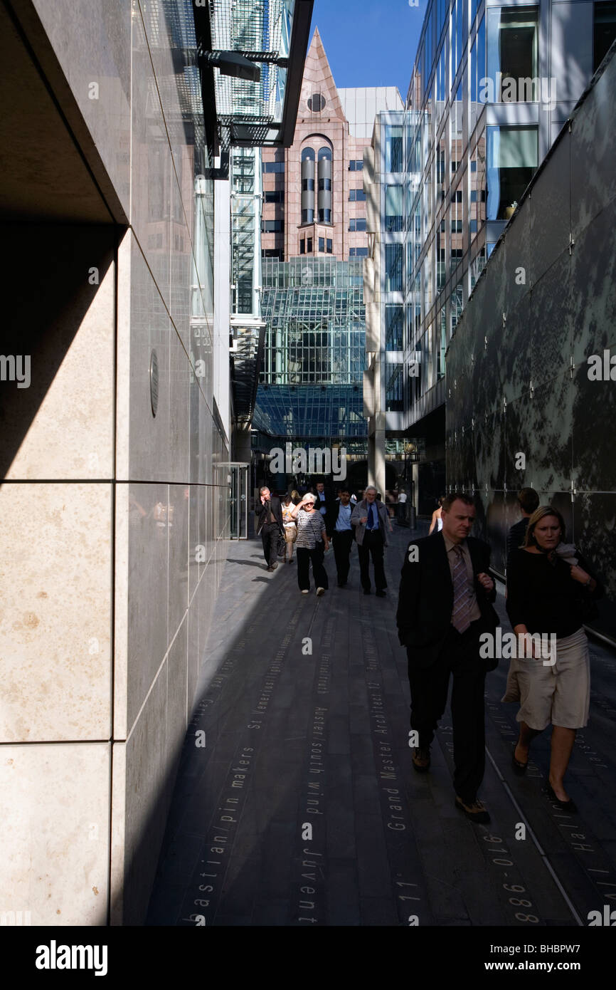 mincing lane in the city of london Stock Photo Alamy