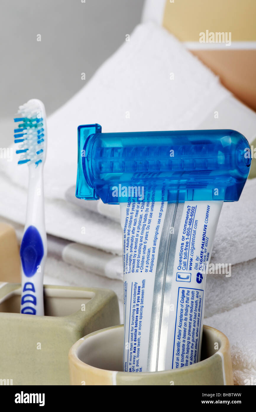 Mouthwash advertisement hi-res stock photography and images - Alamy