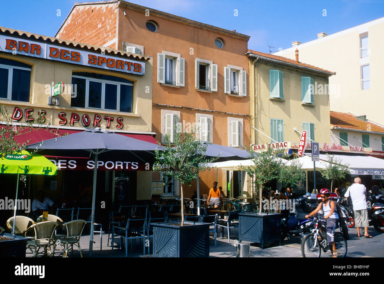 Lively scene in summer time French Riviera cities Stock Photo Alamy