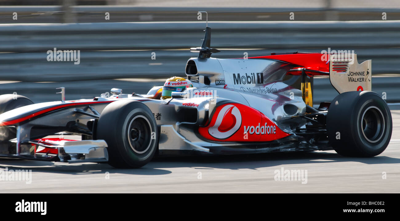 Jenson BUTTON (GB) drivng the McLaren MP4-25 Formula One racing car in  February 2010 Stock Photo - Alamy