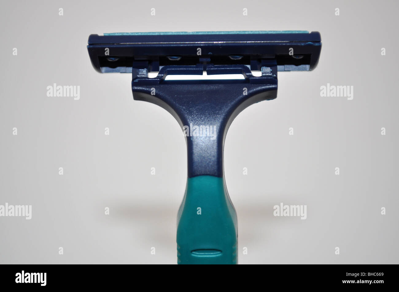 Disposable razor hi-res stock photography and images - Alamy