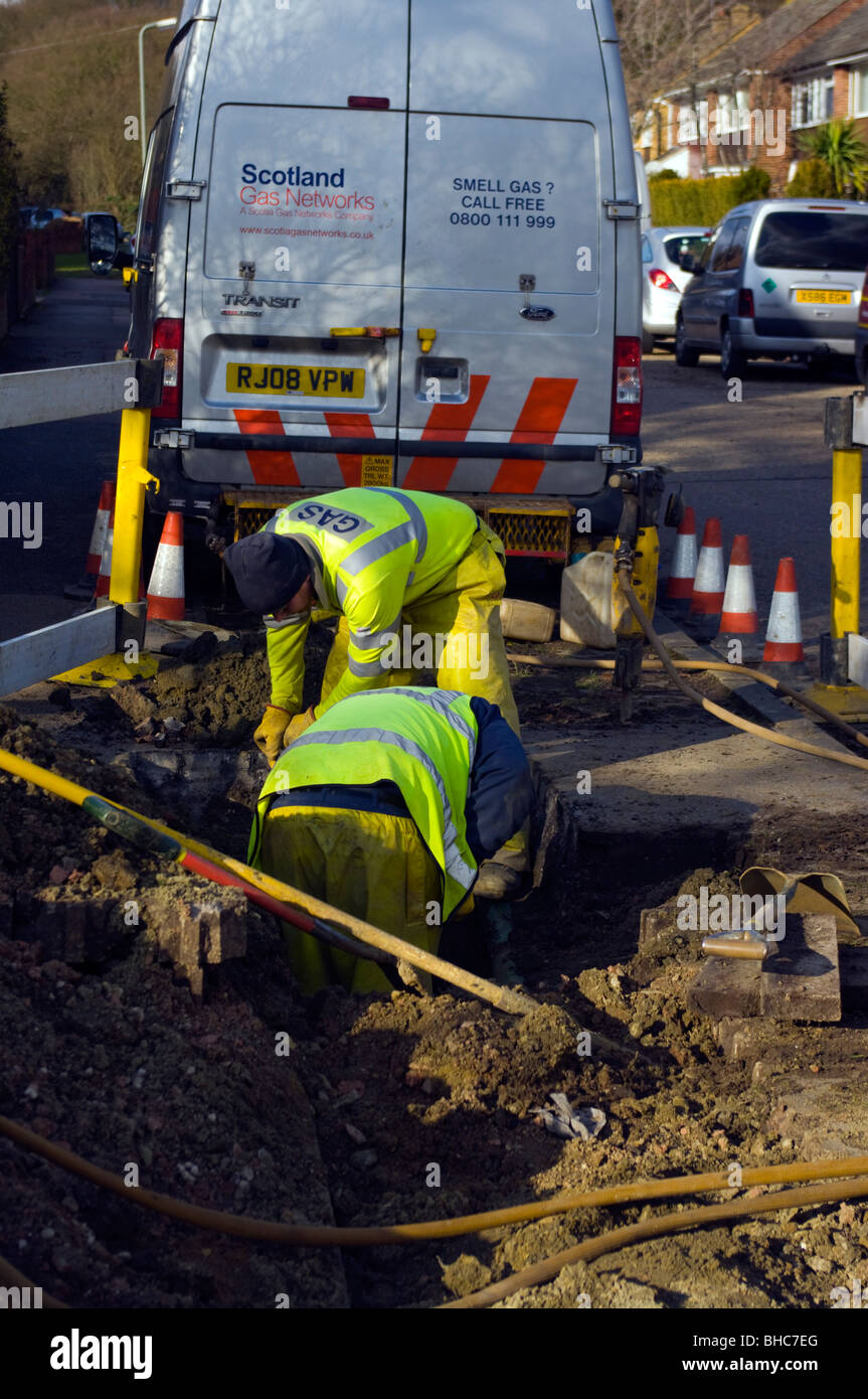 Digging up the roads hires stock photography and images Alamy