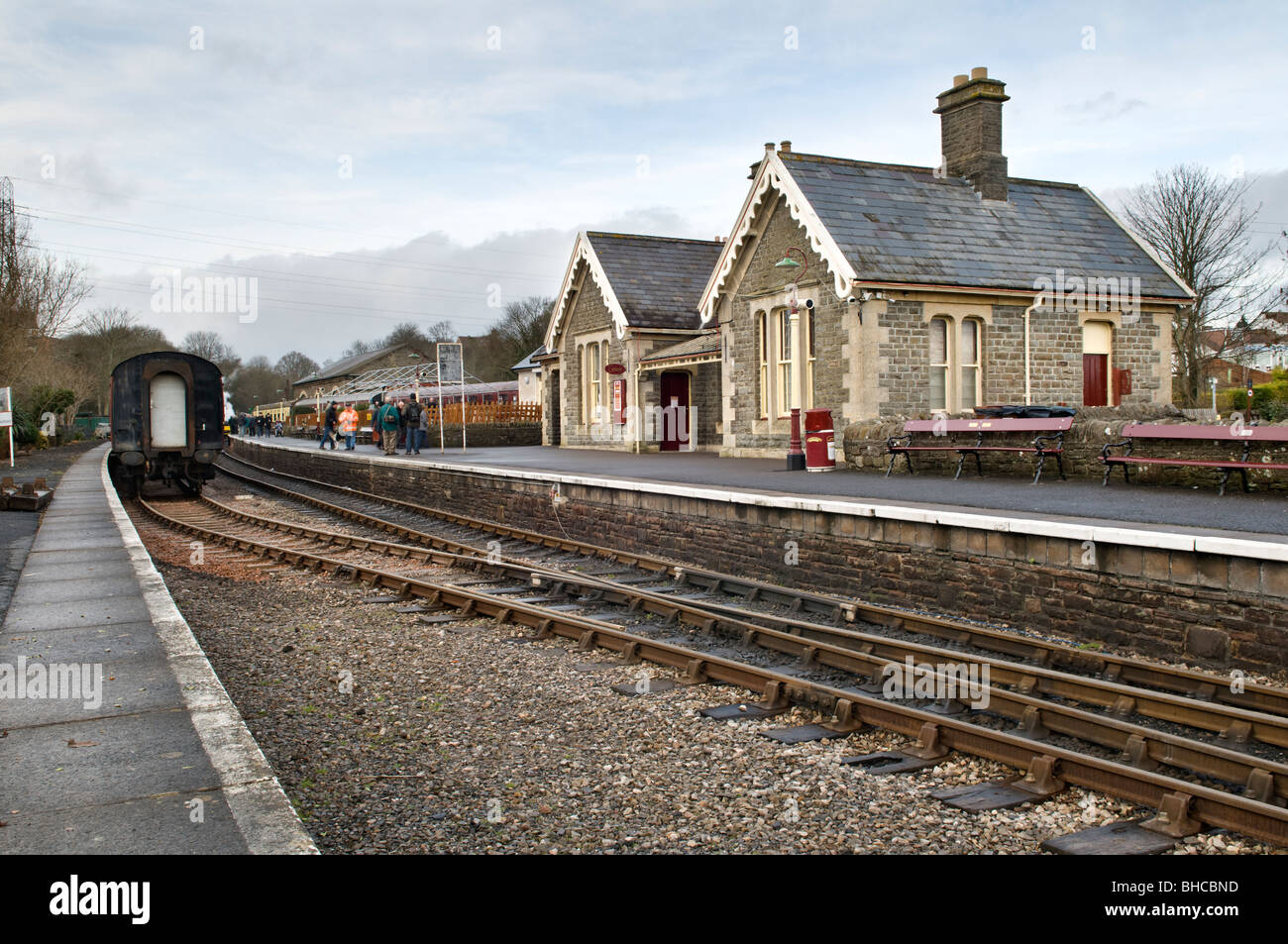 Bitton train station on the Avon Valley railway line with diesel train on tracks Stock Photo
