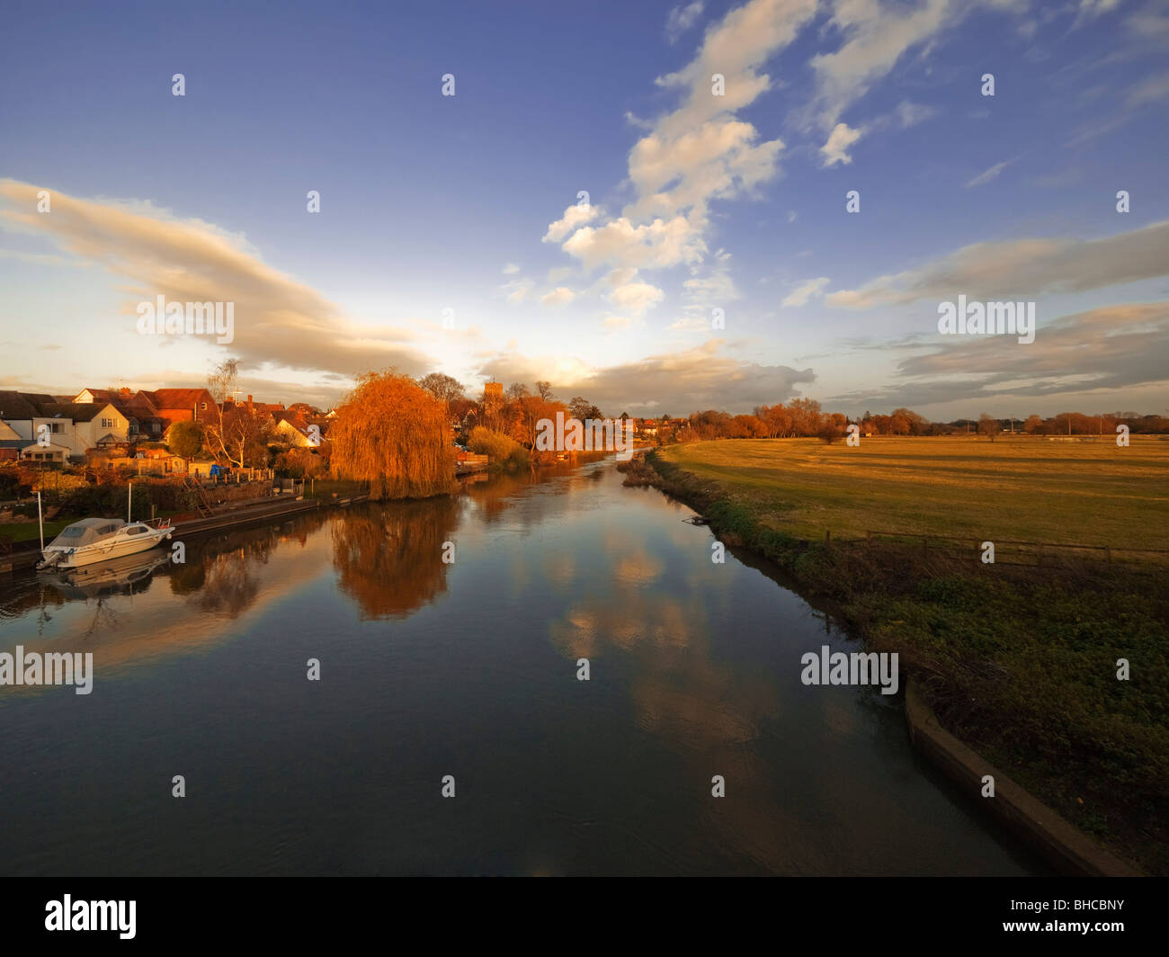 British Rivers Avon the river avon bidford on avon warwickshire the midlands england uk ...