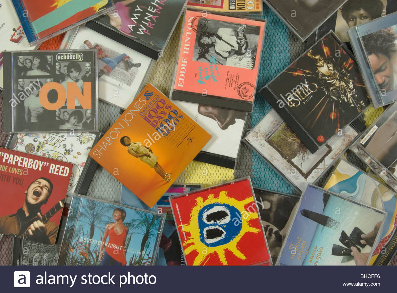 Music Cds High Resolution Stock Photography And Images Alamy