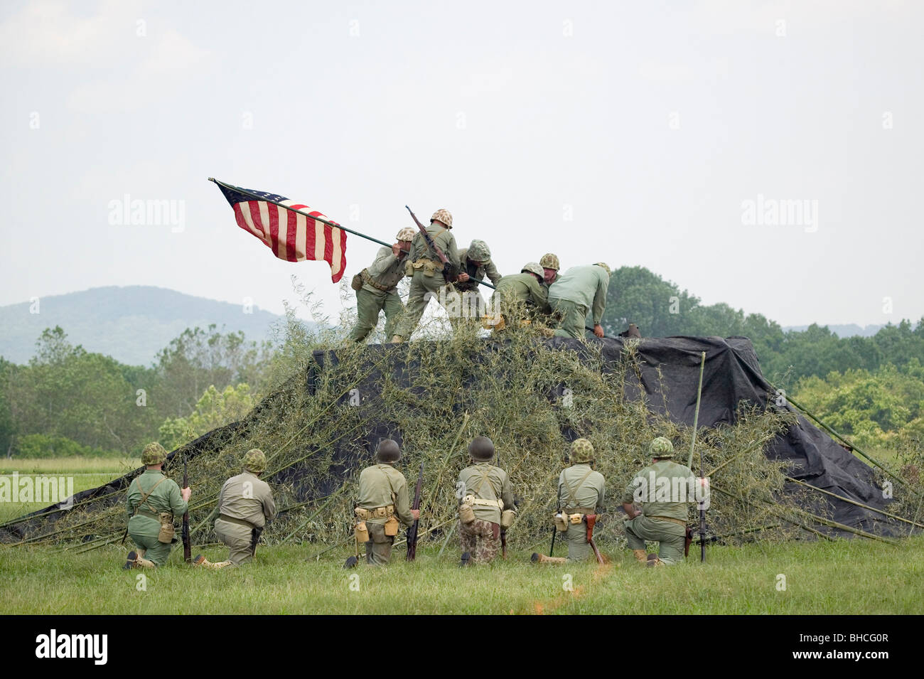 Details about   Flag Raising at Iwo Jima 5 Sizes New Restored Satin Finish World War II Photo 