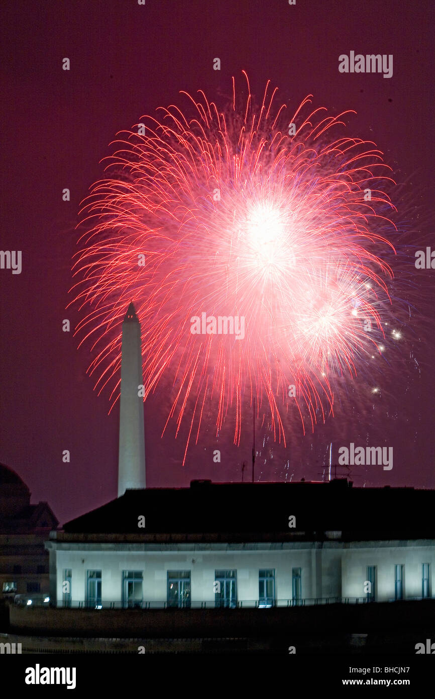 July 4 fireworks and Washington Monument in Washington D.C. as seen from NEWSEUM, Washington, D.C. Stock Photo