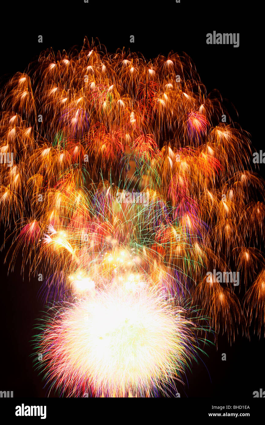 Fireworks Burst High Resolution Stock Photography and Images - Alamy