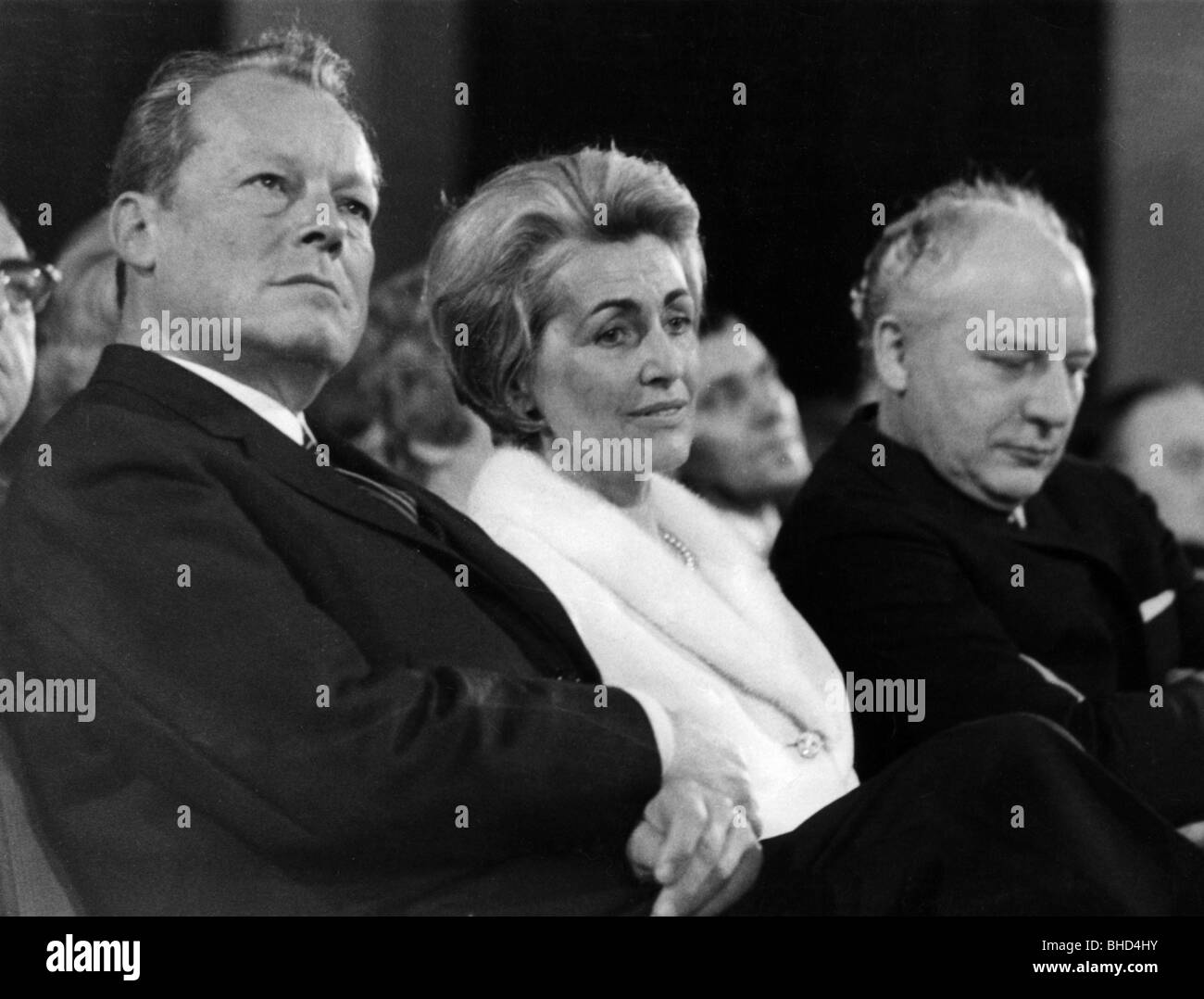 Hamm-Bruecher, Hildegard, * 11.5.1921, German politician (FDP), half length, during the award of the Theodor Heuss Prize, with Willy Brand and Walter Scheel, Stock Photo