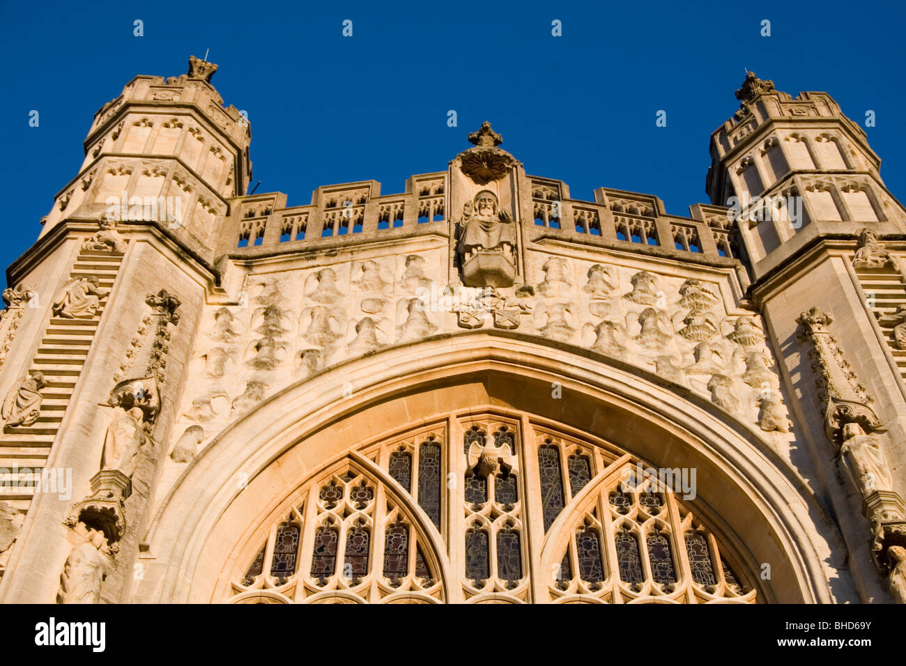 The west front of bath abbey hi-res stock photography and images - Alamy