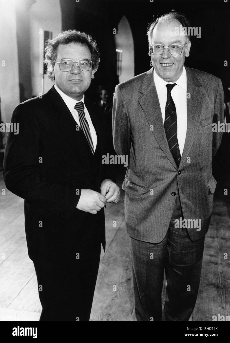 Brunner, Manfred, * 31.7.1947, German politician, chairman of the FDP in Bavaria 1983 - 1989, with Josef Ertl, during the event '40 Years FDP in Bavaria', Nuremberg, 2.5.1986, Stock Photo