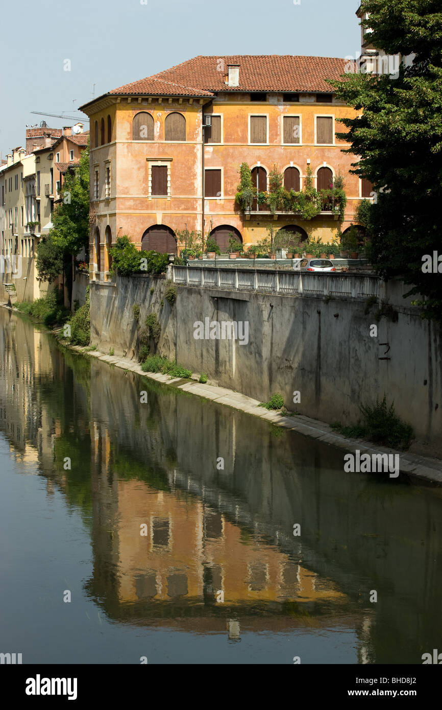 Europe, Italy, Veneto, Vicenza, Palace on the River Bacchiglione Stock Photo
