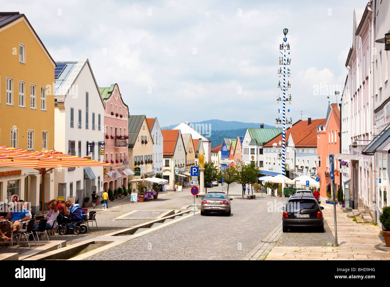 German High Street Shops High Resolution Stock Photography And Images Alamy