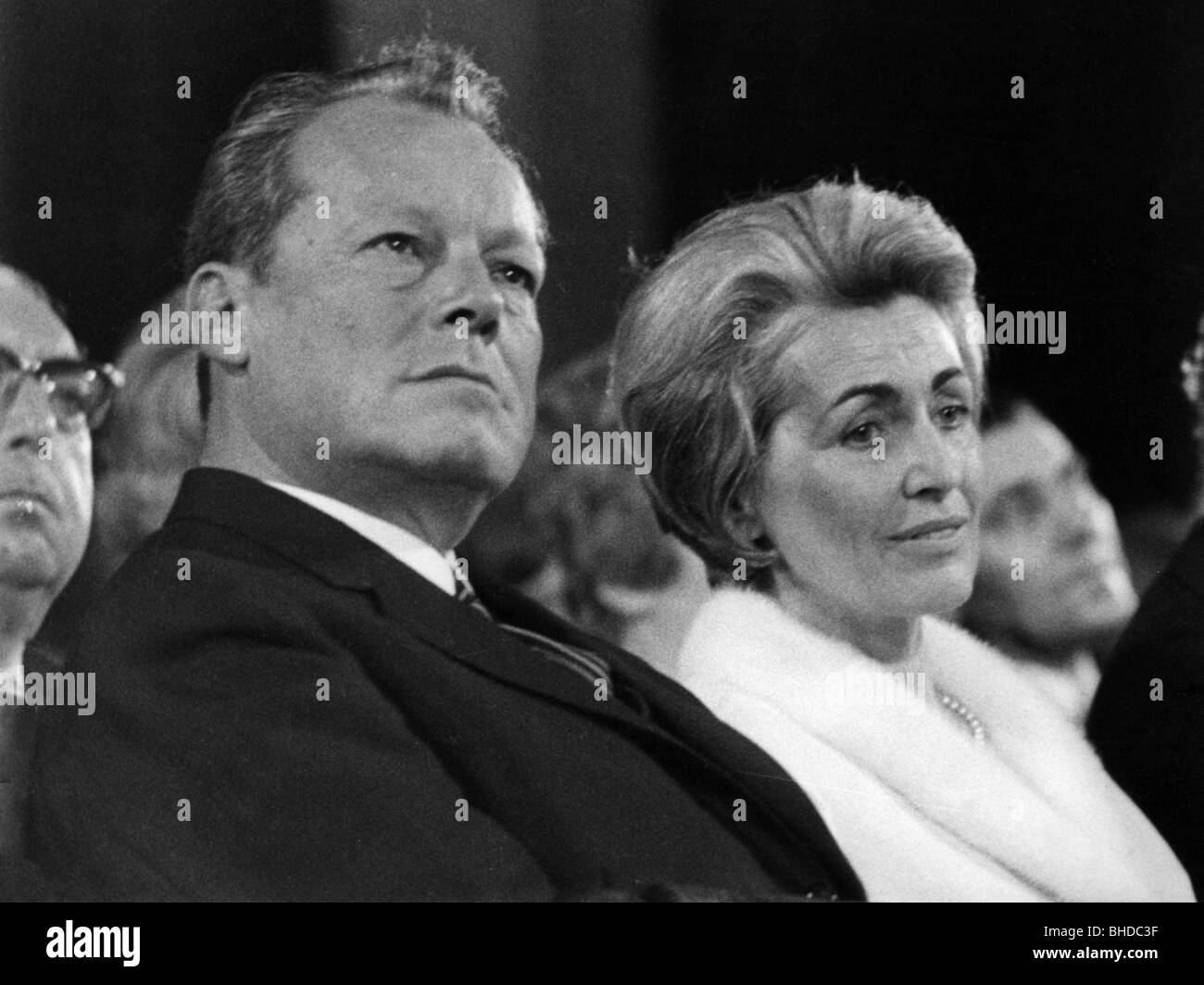 Brandt, Willy, 18.12.1913 - 8.10.1992, German politician (SPD), half length, during the award ceremony for the Theodor Heuss Prize, Munich, 8.2.1970, with Hildegard Hamm-Brücher, Stock Photo