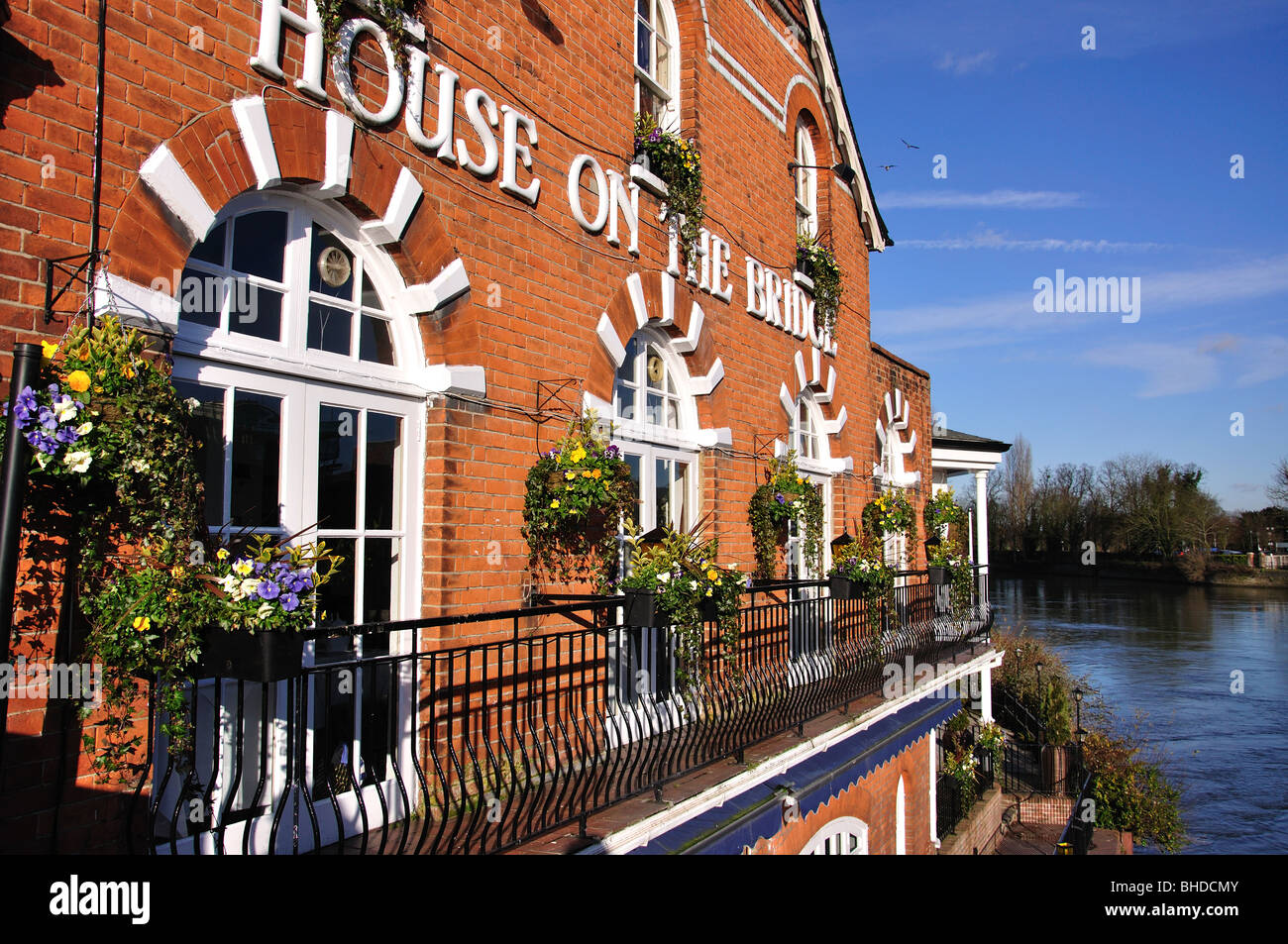 House on the Bridge restaurant, Eton, Berkshire, England, United Kingdom Stock Photo