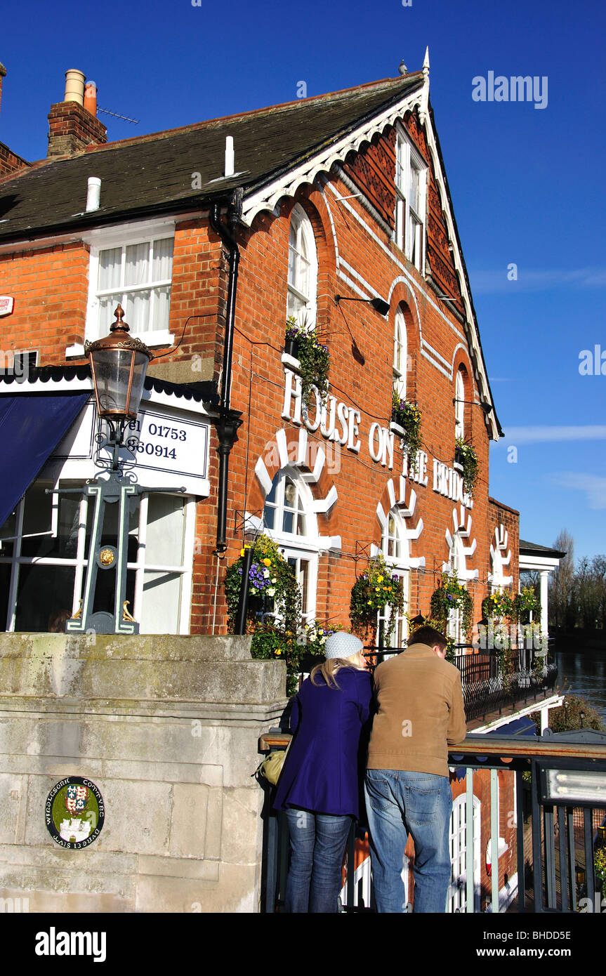 House on the Bridge restaurant, Eton, Berkshire, England, United Kingdom Stock Photo