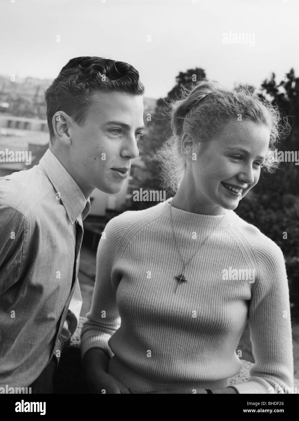 Young Couples Photography Black And White