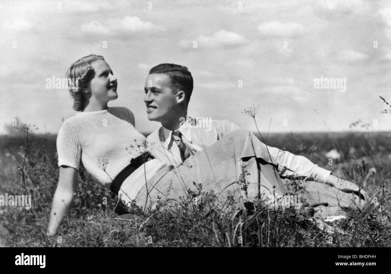 1930s people hi-res stock photography and images - Alamy