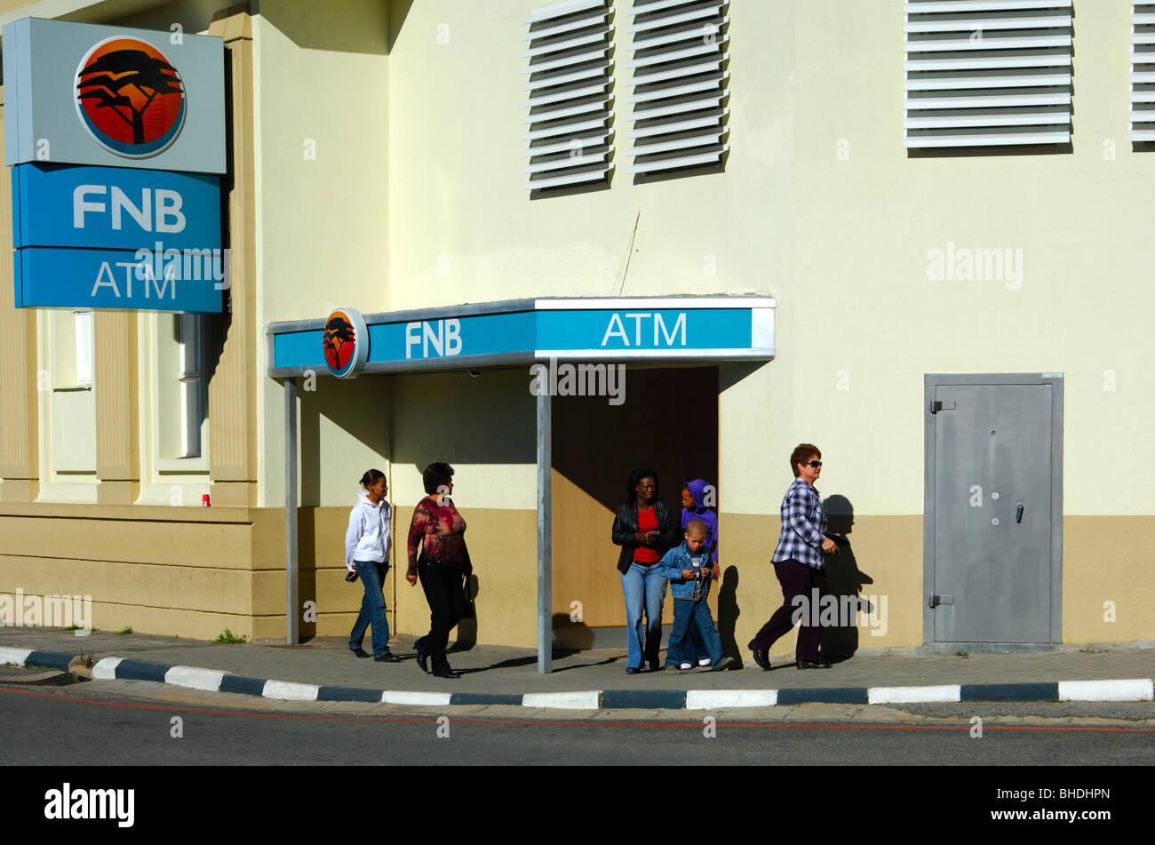 Clients on the way to an ATM of the First National Bank, FNB, Springbok, South Africa Stock Photo