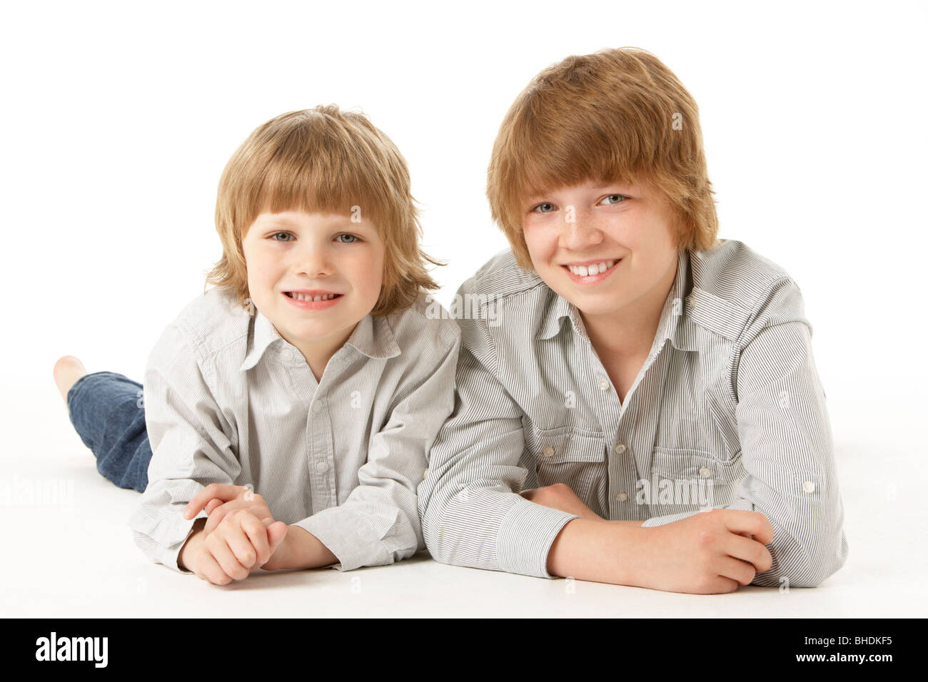 Какой лучший возраст между детьми. Какой лучший возраст между детьми. Разница в возрасте между детьми. Какой лучший возраст между детьми. Братья погодки.