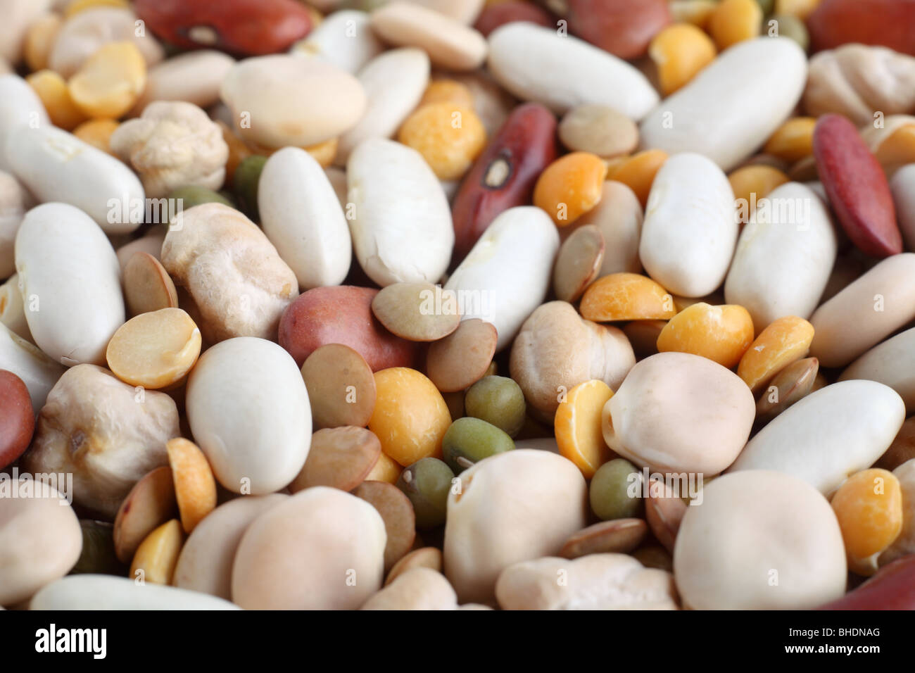 pulses dried beans chickpeas thermos Stock Photo Alamy
