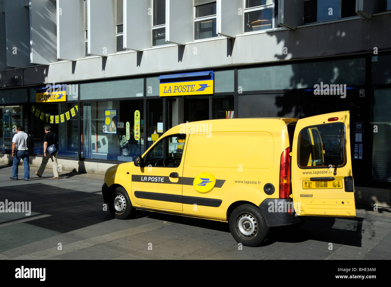 adresse mail de la poste service client