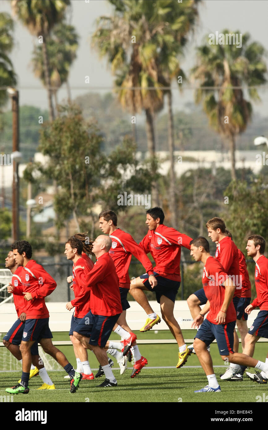 U.S. FOOTBALL TEAM TRAINING IN LOS ANGELES CARSON LOS ANGELES CA USA 11 February 2010 Stock Photo