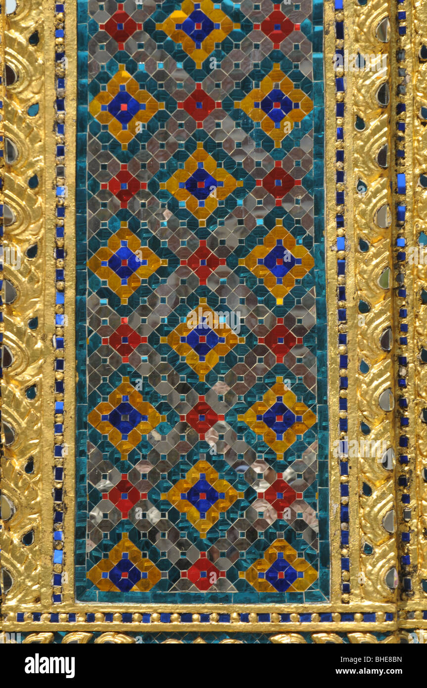 Pattern inlaid on gold surround at Grand Palace Bangkok Thailand Stock ...