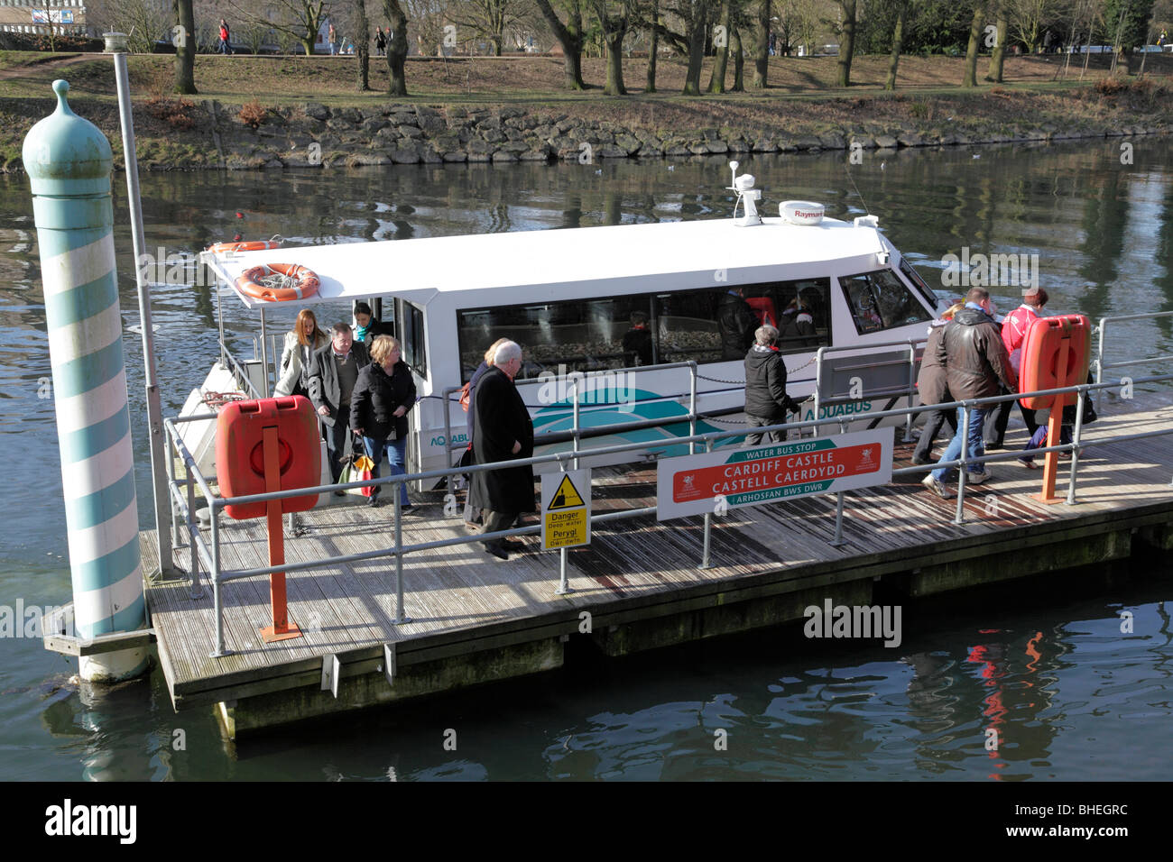 people disembarking from the water bus at the cardiff castle stop on