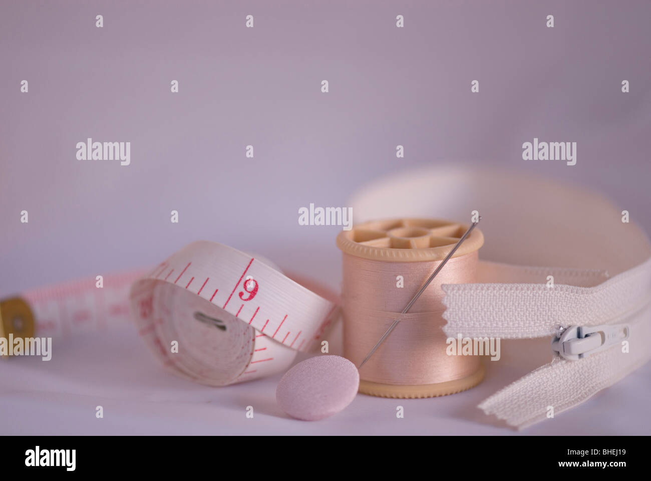 Starter kit for sewing hires stock photography and images Alamy