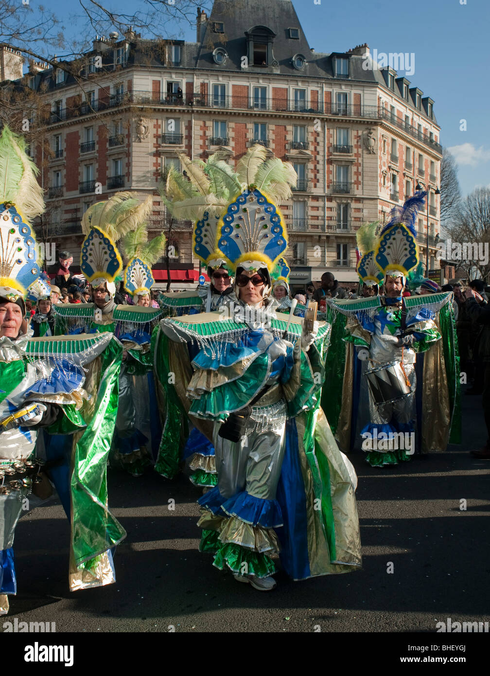 Paris, France, Women in Costumes Dancing in "Carnaval de Paris" Paris  Carnival, Customs and traditions France Stock Photo - Alamy