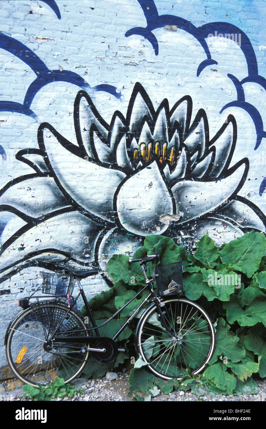 wall painting of bike
