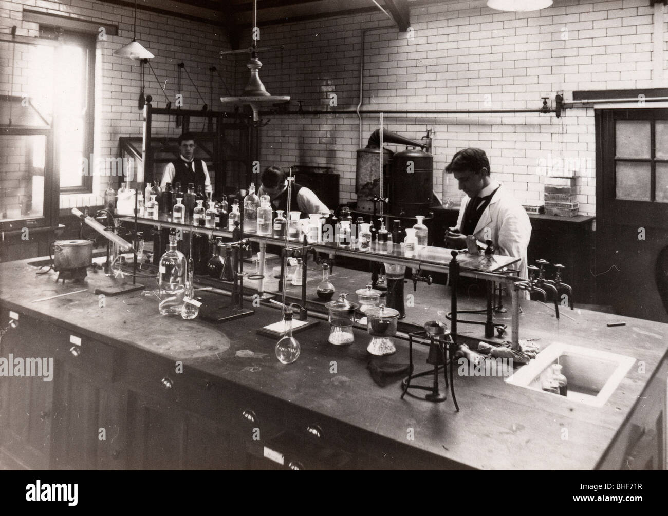 Rowntree analytical laboratory, York, Yorkshire, 1900. Artist: Unknown ...