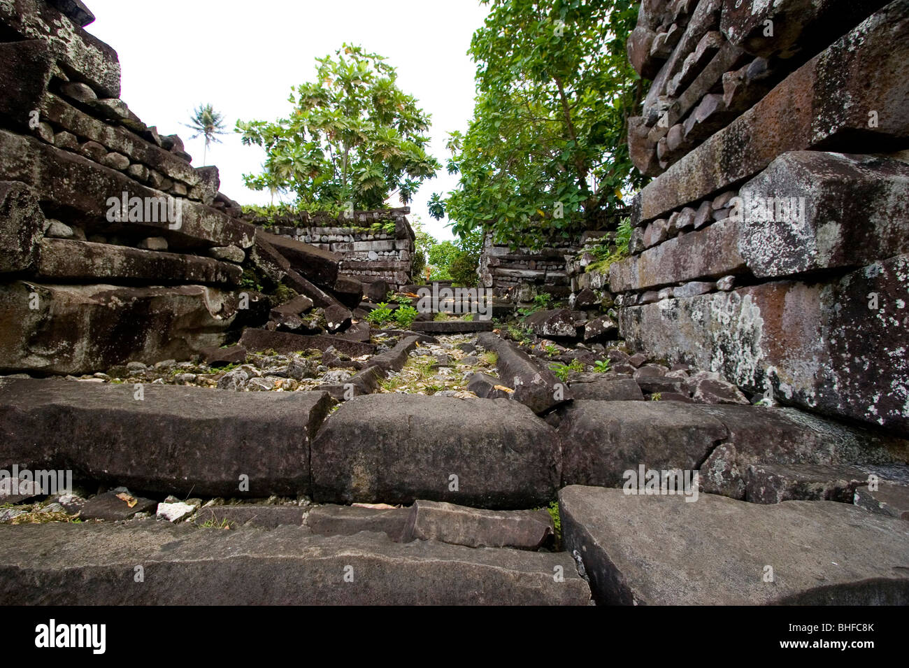 Ruins of Nan Madol with grave of the king, Pohnpei, Micronesia, Oceania