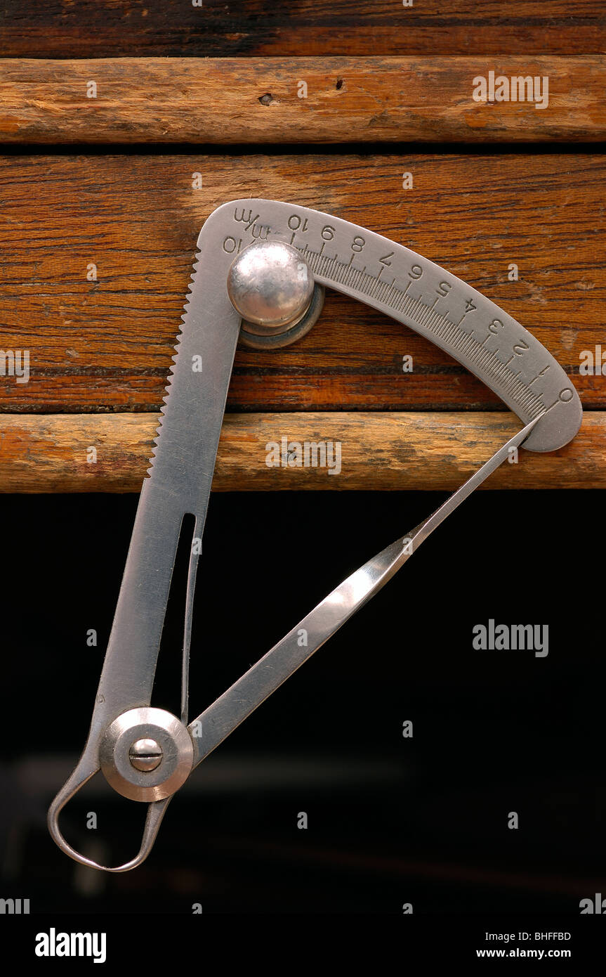 jewelry making gauge Stock Photo Alamy