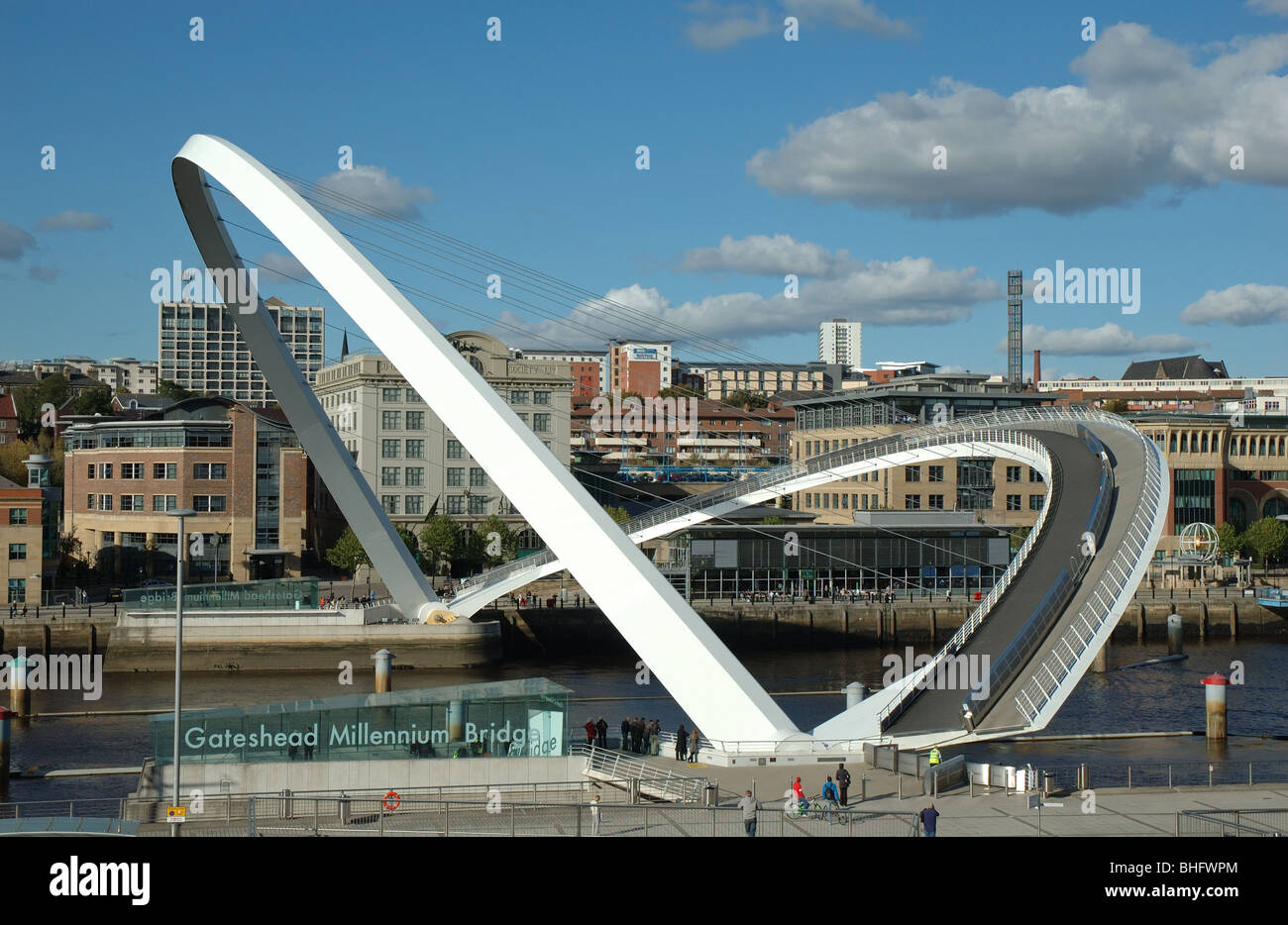 Gateshead Millenium Bridge, Newcastle upon Tyne, England, UK Stock Photo