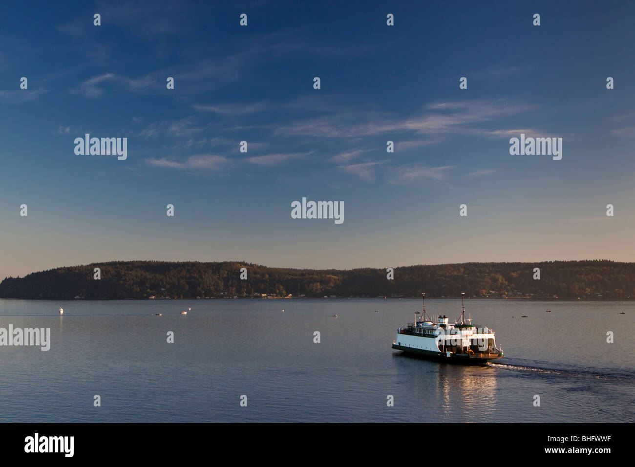 Washington State ferry sailing toward Vashon Island Stock Photo Alamy