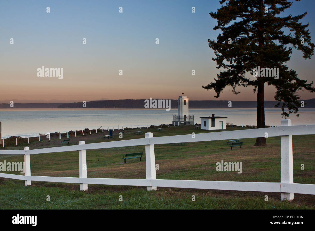Browns Point park and lighthouse Stock Photo Alamy