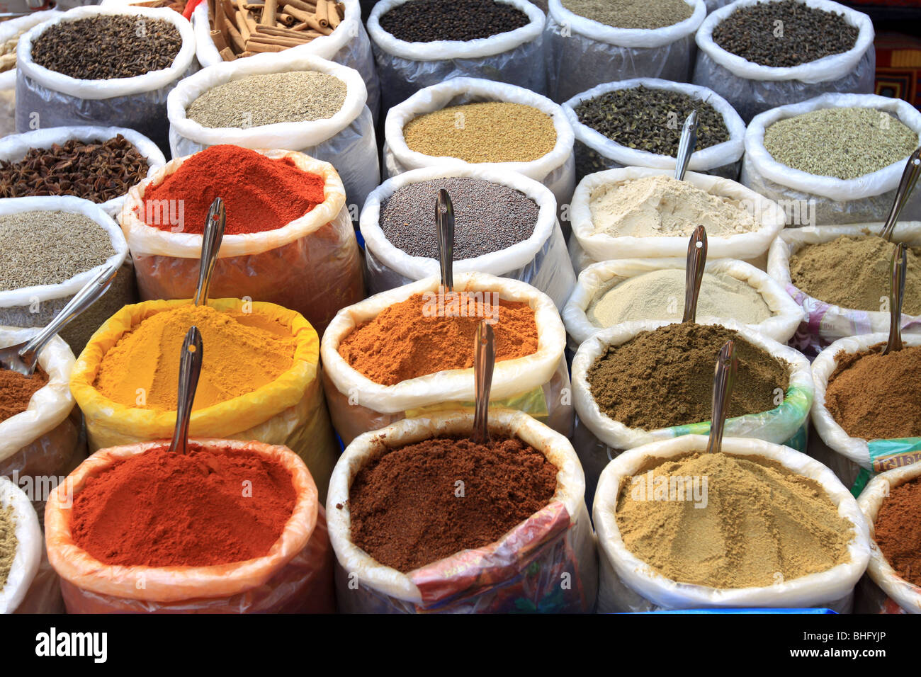 Asian spices hi-res stock photography and images - Alamy
