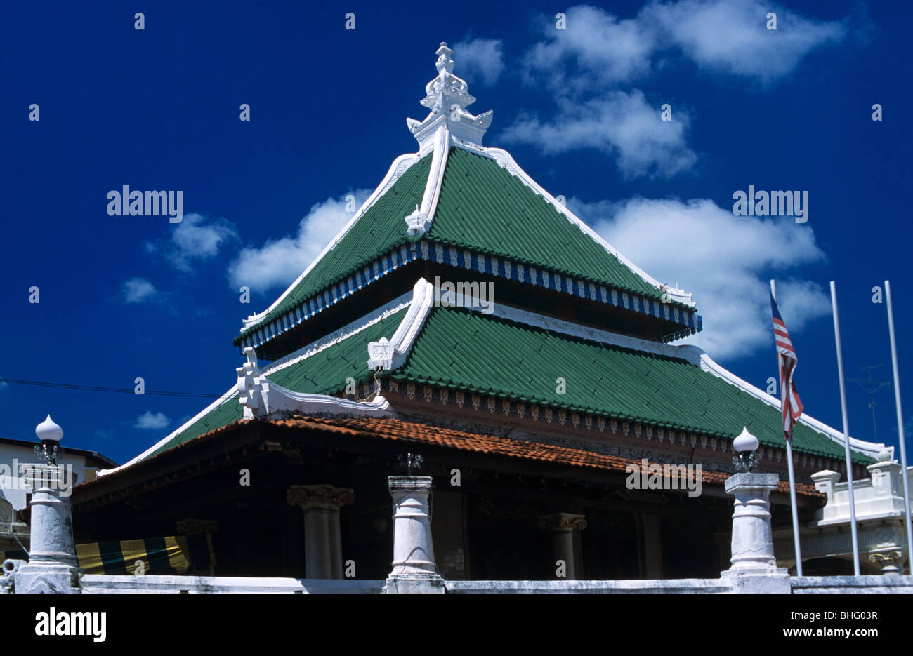 Malay Kampung Kling Mosque (1748), Sumatran Style with Hindu Influence, Melaka or Malacca City, Malaysia Stock Photo