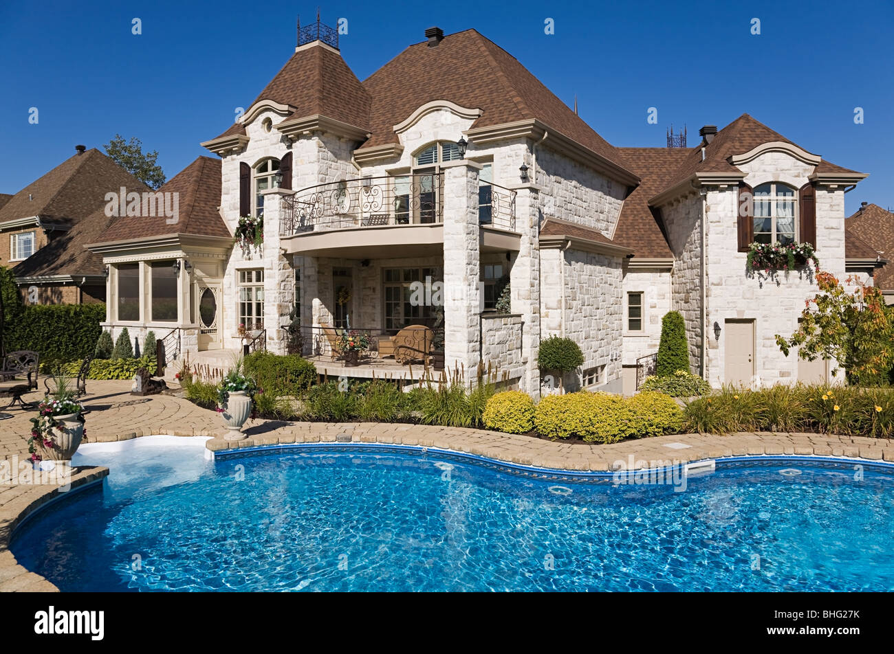 Large house with swimming pool Stock Photo