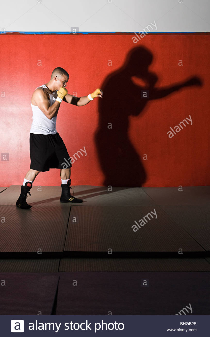Shadow Boxing Stock Photos & Shadow Boxing Stock Images Alamy